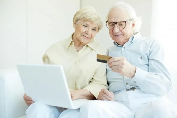 Fark göründü: Emekliye çifte zam!