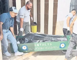 Arkadaş evinde ölüm