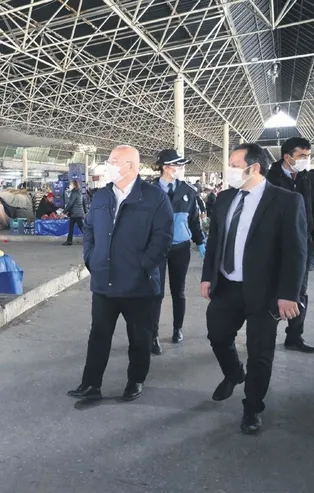 Corona fırsatçıları virüs gibi yayıldı! Sarımsağın fiyatı 90 liraya çıktı...