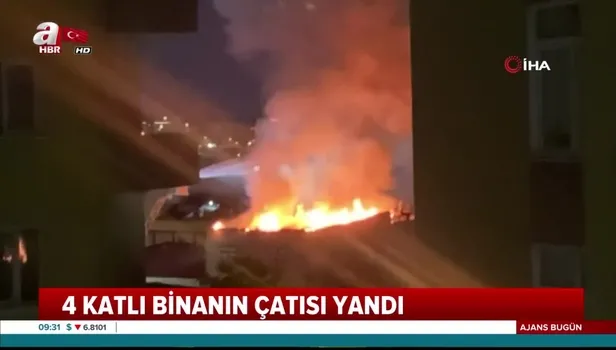 Küçükçekmece'de 4 katlı binanın çatısı alev alev yandı