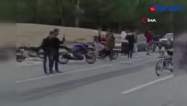 İzinsiz motosiklet yarışında kaza kamerada