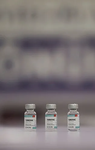 Son dakika: TURKOVAC Faz 3 kapsamında 400'ün üstünde gönüllüye hatırlatma dozu olarak uygulandı