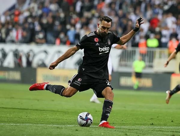 golcu-diye-alindi-ama-1-yildir-golu-yok-besiktasta-kenan-karamanin-gol-hasreti-suruyor-1645452932508.jpg Golcü diye alındı ama 1 yıldır golü yok! Beşiktaş'ta Kenan Karaman'ın gol hasreti sürüyor-3