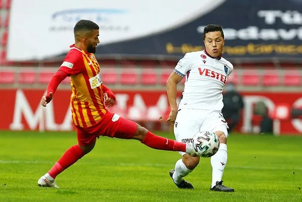 hes-kablo-kayserispor-0-0-trabzonspor-mac-sonucu-1607787778627.jpeg Hes Kablo Kayserispor 0-0 Trabzonspor | MAÇ SONUCU-4