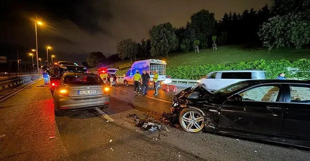 Üsküdar’da 4 araç birbirine girdi: 3 yaralı