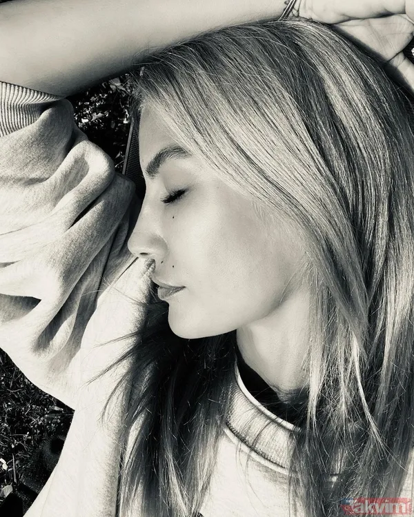 8 yıl önce boşanan eski eşlerden nikah masasında poz! Emre Altuğ paylaştı! Çağla Şıkel’den evlilik açıklaması geldi - 5