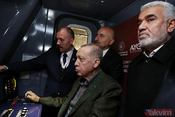 Başkan Erdoğan vatman koltuğunda! Başakşehir - Kayaşehir metrosunda ilk sürüş... - 2