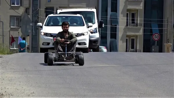 120-km-hiza-cikiyor-4-gunde-alisveris-sepetinden-arac-yapti-1621667520309.jpg 120 km hıza çıkıyor! 4 günde alışveriş sepetinden araç yaptı-5