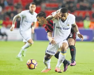 Görülmemiş fedakarlık