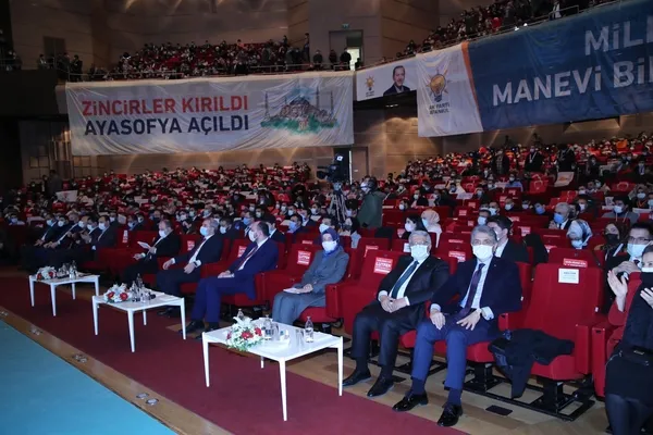 ak-parti-istanbul-il-baskani-bayram-senocak-turkiyeyi-genclerimizle-birlikte-gelecege-tasiyacagiz-1613148700619.jpg