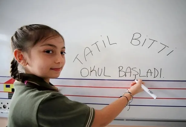 ara-tatil-tarihi-il-il-degisecek-milli-egitim-bakani-yusuf-tekin-revize-edebiliriz-diyerek-o-illeri-isaret-ett-1700986103532.jpeg Milli Eğitim Bakanı Yusuf Tekin 'Revize edebiliriz' dedi! MEB'den kritik ara tatil kararı, tarihler il il değişecek! Anaokulu, 1,3,5,8,12. sınıflar...-4