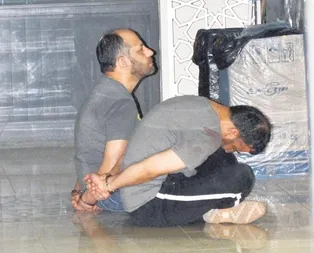 Firari FETÖ’cüler fuhuş evinden çıktı