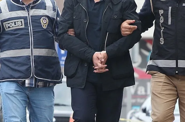 Son dakika: FETÖ'nün sözde "bölge talebe mesulüne" 7 yıl 6 ay hapis cezası
