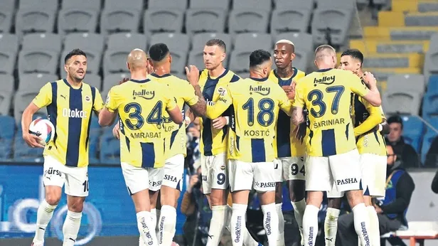 Şampiyonluk şansı azalan Fenerbahçe, Başakşehiri devirdi! Galatasarayla puan farkı 5e indi