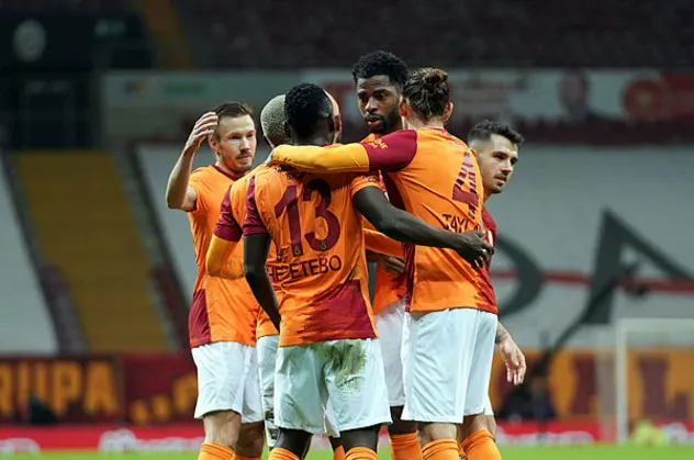 Başakşehir Galatasaray'ın yıldızının peşinde! Kolları sıvadı