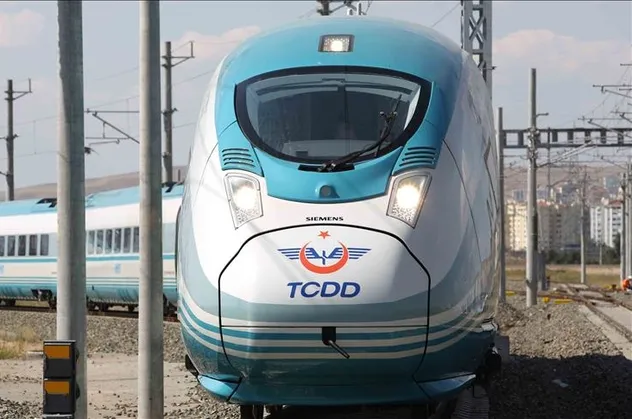 Tren ve posta ücretlerine zam