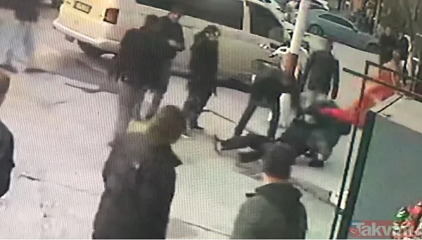 Beyoğlu'nda inanılmaz görüntüler... Sevgilisinin boğazına bıçak dayayan adamı silahla vurdu - 4