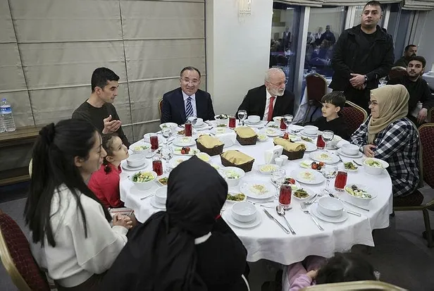 Son dakika! Adalet Bakanı açıkladı: Depremde yıkılan binalarla ilgili soruşturmalarda tutuklananların sayısının 325'e yükseldi-2