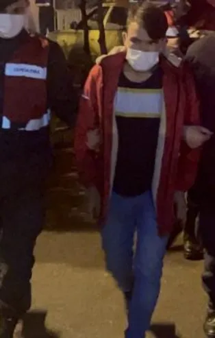 İstanbul Fatih'te 26 noktaya operasyon: 90 düzensiz göçmen yakalandı