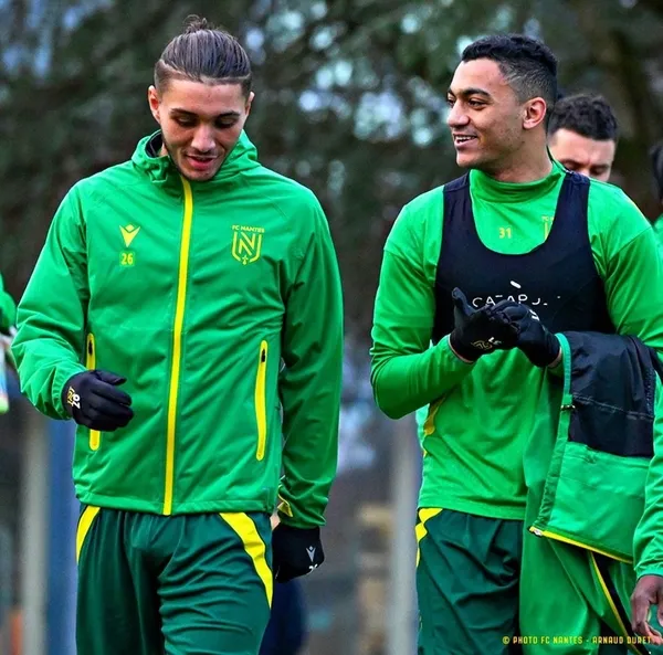 Son dakika Galatasaray haberleri... Taraftarlar onun için deliriyor! Depay gelse Mostafa'yı geçemez-6