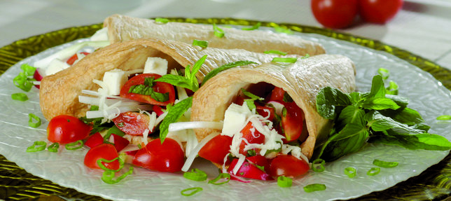 Milföy Külahında Domates Salatası Tarifi
