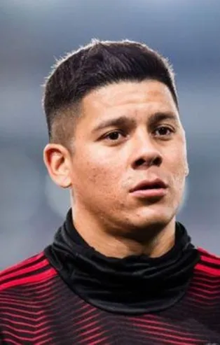 Favori Rojo plase Welinton