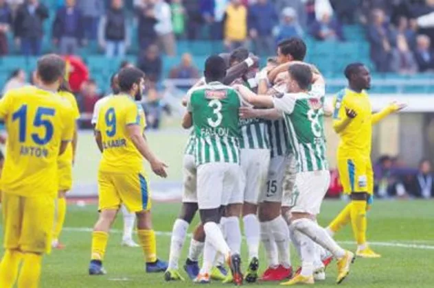 Konyaspor hasreti bitirdi