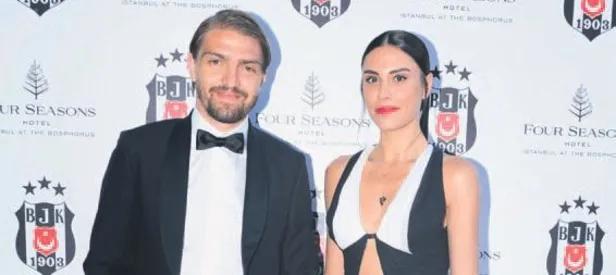 Dişi Kartallar şıkır şıkır