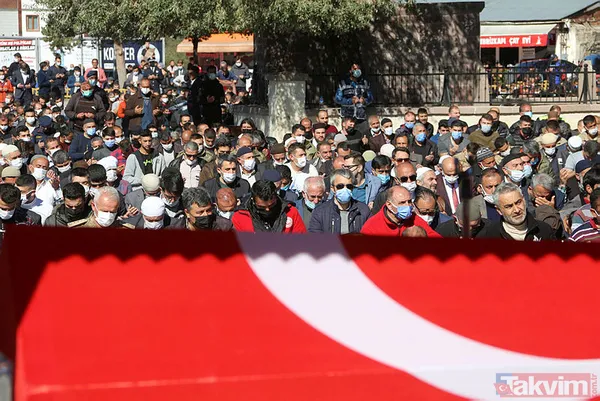 Tunceli'de PKK ile çıkan çatışmada şehit olan asker Burak Tortumlu, Erzurum’da son yolculuğuna uğurlandı - 15