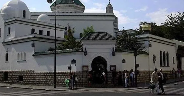 Fransa'da cami duvarına ölüm tehdidi içeren yazı yazıldı