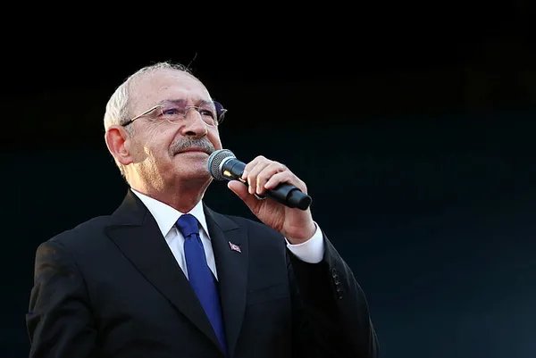Kemal Kılıçdaroğlu'nun FETÖ'nün 17/25 Aralık kumpasını siyasi malzeme yapıp sonra kumpas olduğu itirafının hukuki bir karşılığı yok mu?-3