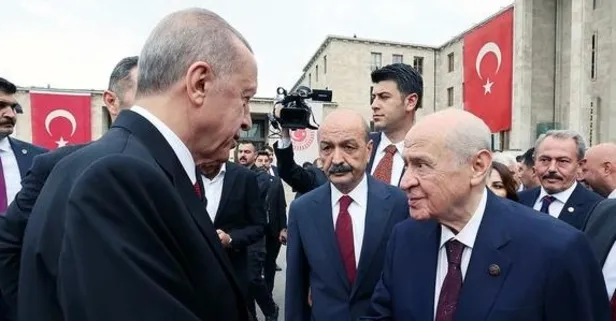 Meclis'te Cumhur zirvesi! MHP lideri Devlet Bahçeli’den "emekli maaşı" açıklaması...