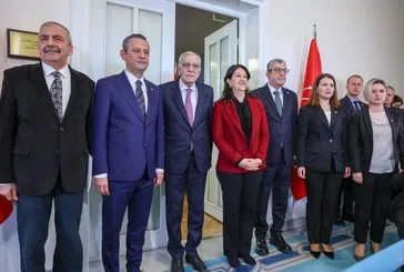 DEM Parti turluyor