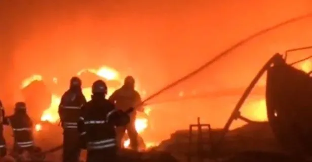 Son dakika: İzmir’de geri dönüşüm fabrikasında yangın