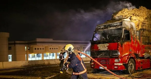 Son dakika: Ankara’da saman yüklü kamyon alev alev yandı