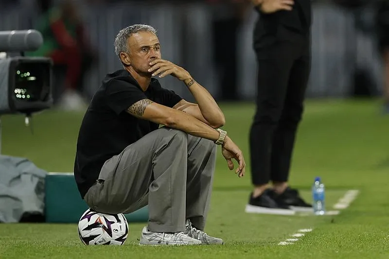 psg-teknik-direktoru-luis-enriqueden-galatasaray-sozleri-1788607869339.jpeg Luis Enrique'den Galatasaray açıklaması! Özel anısını anlattı-3