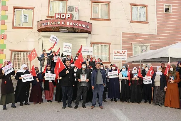devlet-bahceliden-kemal-kilicdaroglunun-diyarbakir-ziyaretine-iliskin-aciklama-dis-baglantili-siyasi-bir-opera-1646925368211.jpeg Devlet Bahçeli'den Kemal Kılıçdaroğlu'nun Diyarbakır ziyaretine ilişkin açıklama! "Dış bağlantılı siyasi bir operasyondur"-2