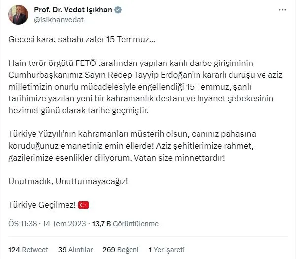 FETÖ'nün kanlı darbe girişimine karşı destansı direniş! Hükümetten peş peşe 15 Temmuz mesajı: "Hainlerle mücadelemiz kararlılıkla sürecek"-6