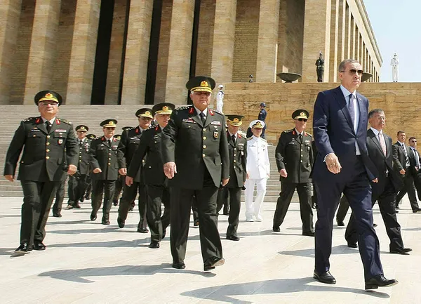 2021-yas-kararlari-terfi-atama-listesi-aciklandi-mi-yas-terfi-atama-kararlari-kimler-terfi-edildi-1628064523976.jpg 2021 YAŞ terfi atama kararları! YAŞ kararları terfi eden, emekli olan komutanlar! YAŞ terfi listesi!-4