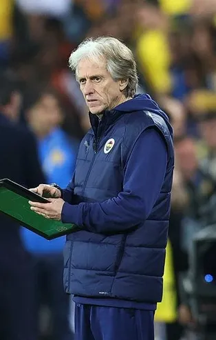 Ankaragücü galibiyeti sonrası açıklamalar yapan Jorge Jesus "Kazanmak için çıktı, başardık" dedi