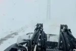 Hakkari’nin Yüksekova'da hayret verici görüntüler: Mayıs ayında 5 metre kar yağdı