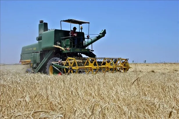 ciftcilere-mujde-ziraat-bankasi-ciftcilere-hangi-firsatlari-sunacak-hayvan-basina-ne-kadar-odenecek-1574343430307.jpg Çiftçilere müjde! Ziraat Bankası çiftçilere hangi fırsatları sunacak? Hayvan başına ne kadar ödenecek?-2