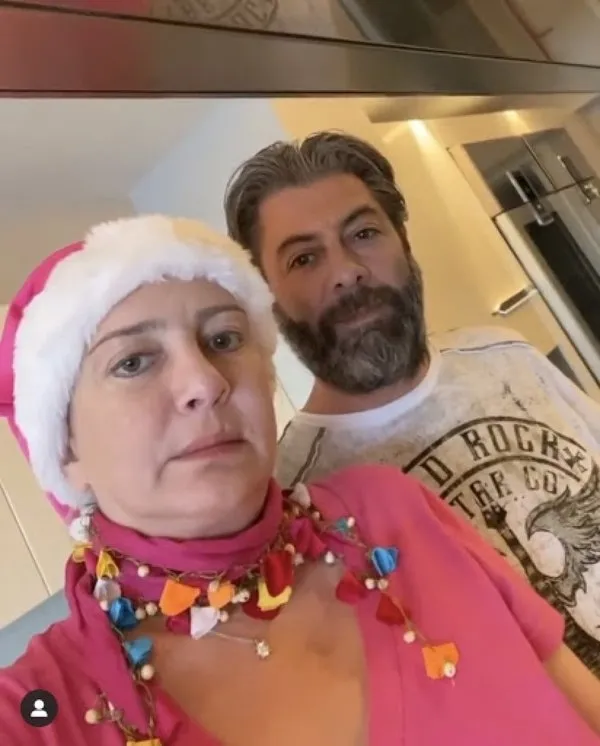 Cemiyet'in ünlü ismi İpek Hattat'ın villasında alıkoyduğu kurye kabusu anlattı: "Köpeklerinin dışkısının olduğu yere çömel..."-2