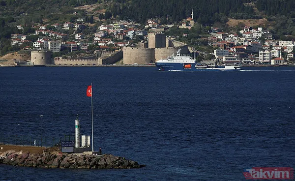 Rus Donanmasına ait deniz yakıt ikmal tankeri, Çanakkale Boğazı'ndan geçti - 8
