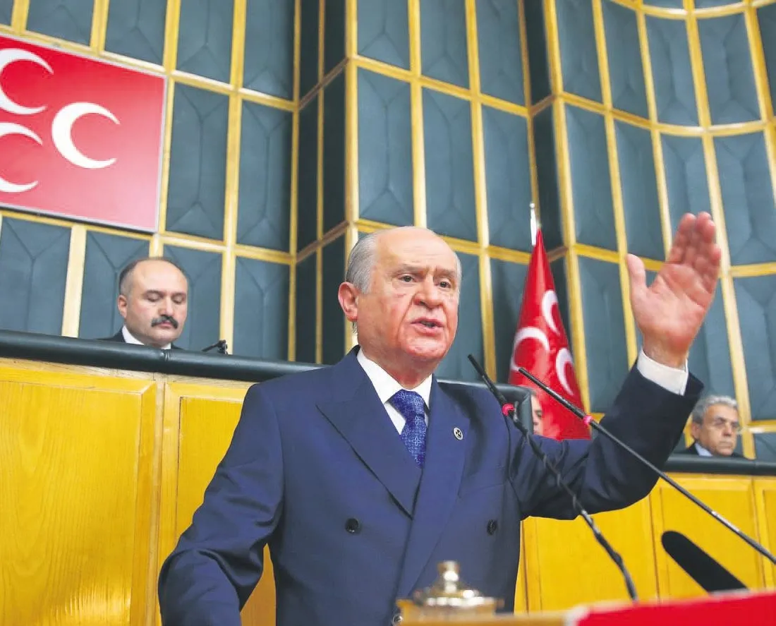 Patronları topa tuttu