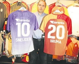 Muslera’yı geride bıraktı sırada Sneijder var
