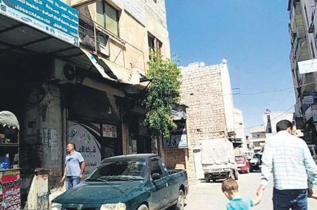 Ay yıldızın gölgesinde hayata tutunan şehir: İdlib