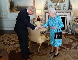 İngiltere Kraliçesi, Johnson’a yetkiyi verdi!