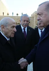 Başkan Erdoğan Anıtkabir'de Bahçeli ile bir araya geldi