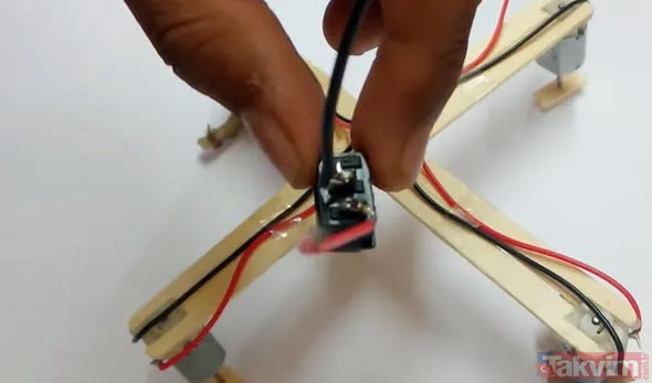 Kendi koronavirüs maskenizi kendiniz yapın! İşte adım adım maske yapılışı - 39